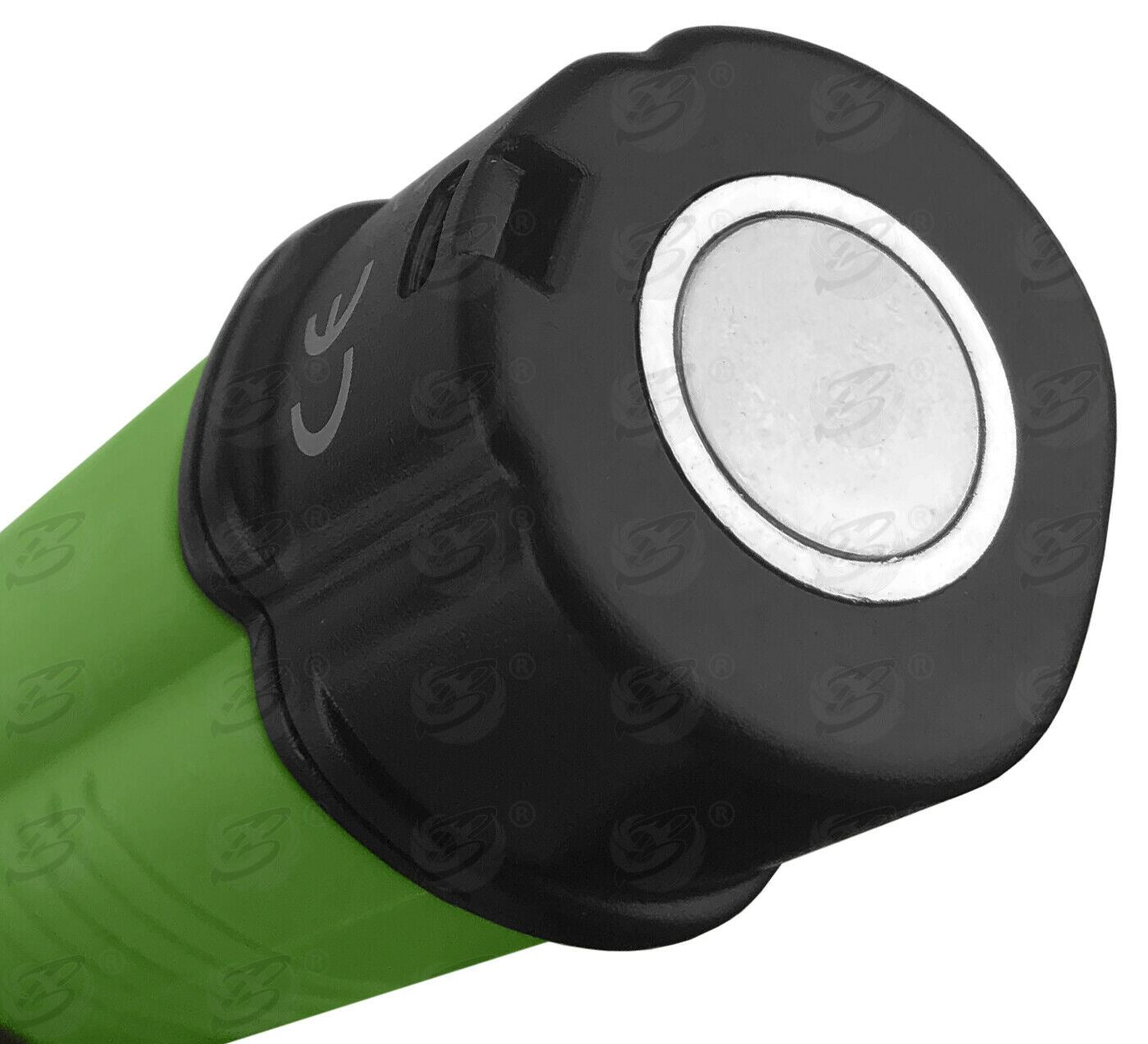 Magnetic pocket deals flashlight